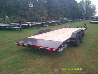 2026 PJ Trailer 83x20 CE Car Hauler CEJ2052BSNK